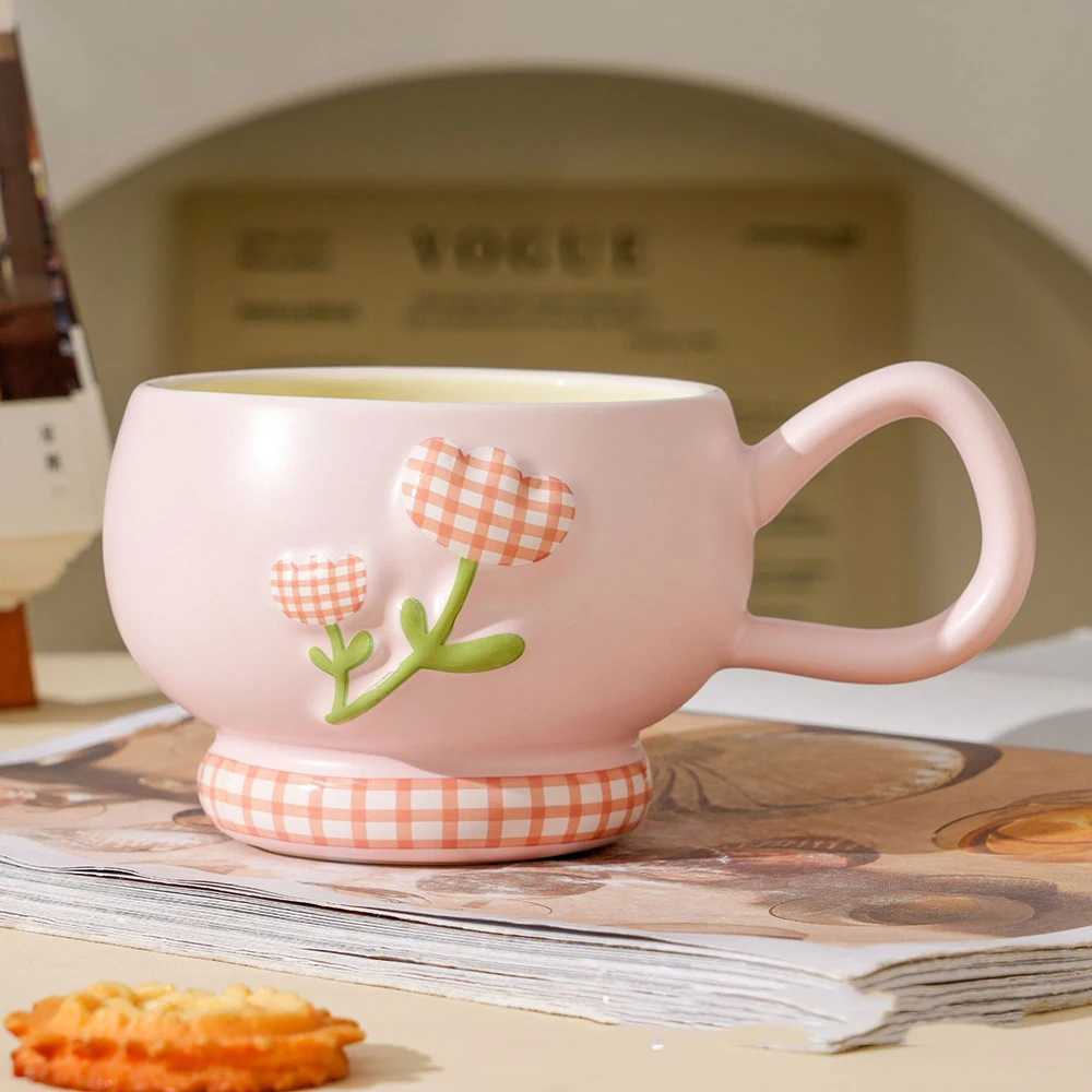 Tulip Relief Ceramic Mug Cartoon Design Cup Colorful Gingham Drinkware Adorable Style Minimalist Tableware For Home Use H260323