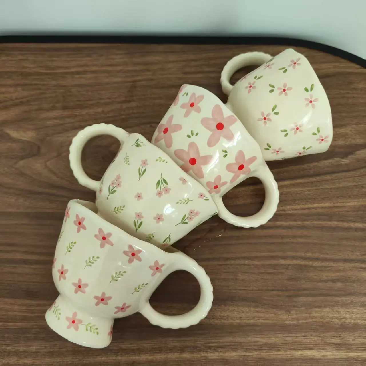 1pcFloral patternHand-kneadedFlowerFresh and elegantMugCoffee cupGobletFrench-styleUnderglaze colorHua Hua H260323