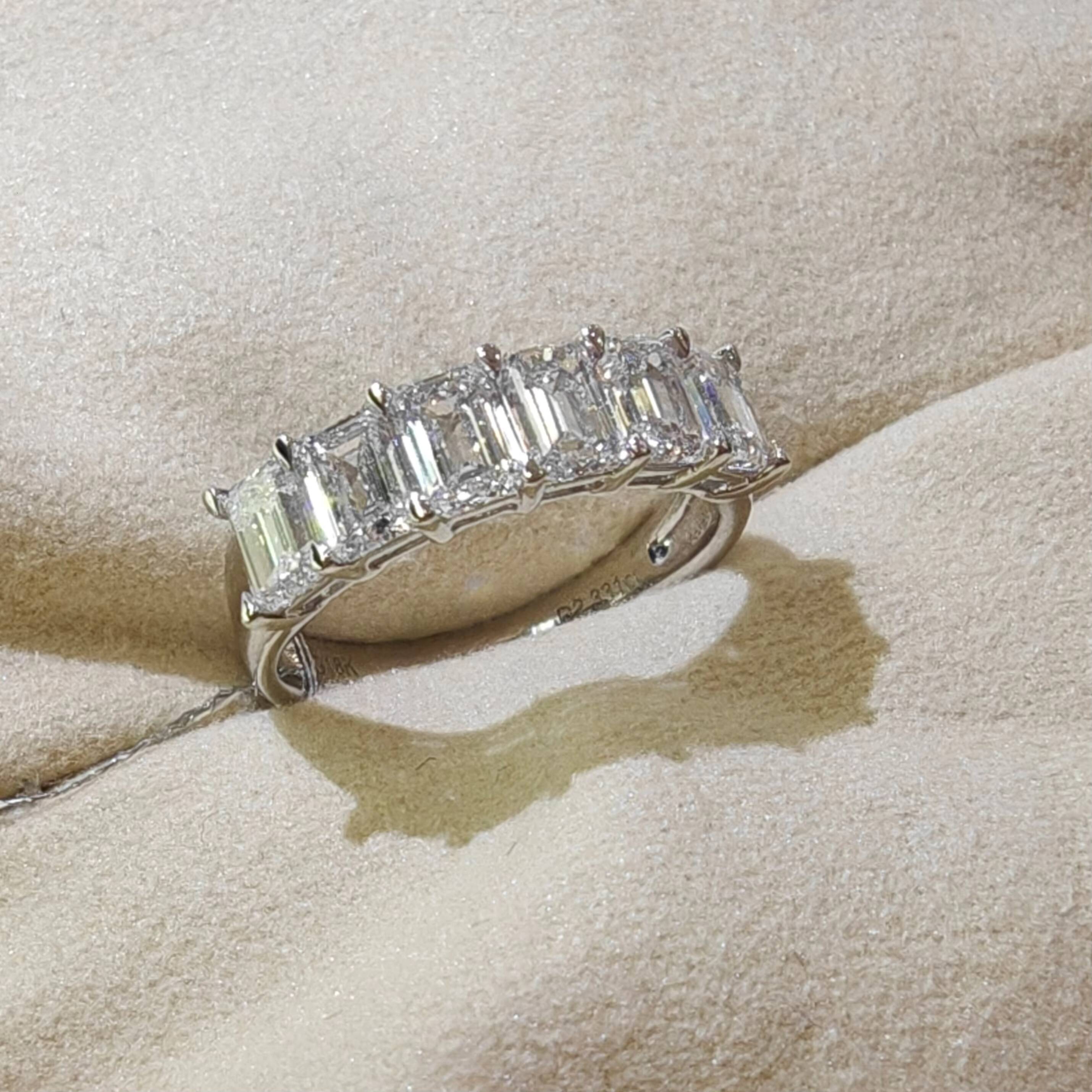 IGI GIA Certificated 233ct Lab Grown Emerald Cut Diamond Mens Ring 18K Gold Engagement Band Custom Design HPHT CVD