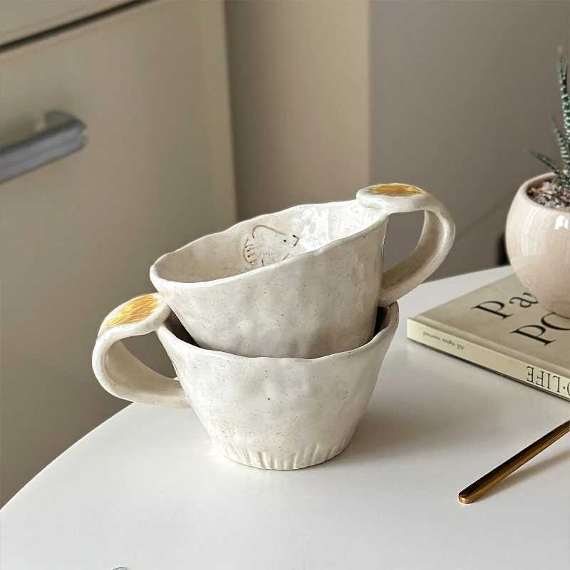 Hand Pinched Ceramic Mug Hand Painted Underglaze Bird Flower Vintage Design for Coffee Latte Milk High Aesthetic Gift H260323