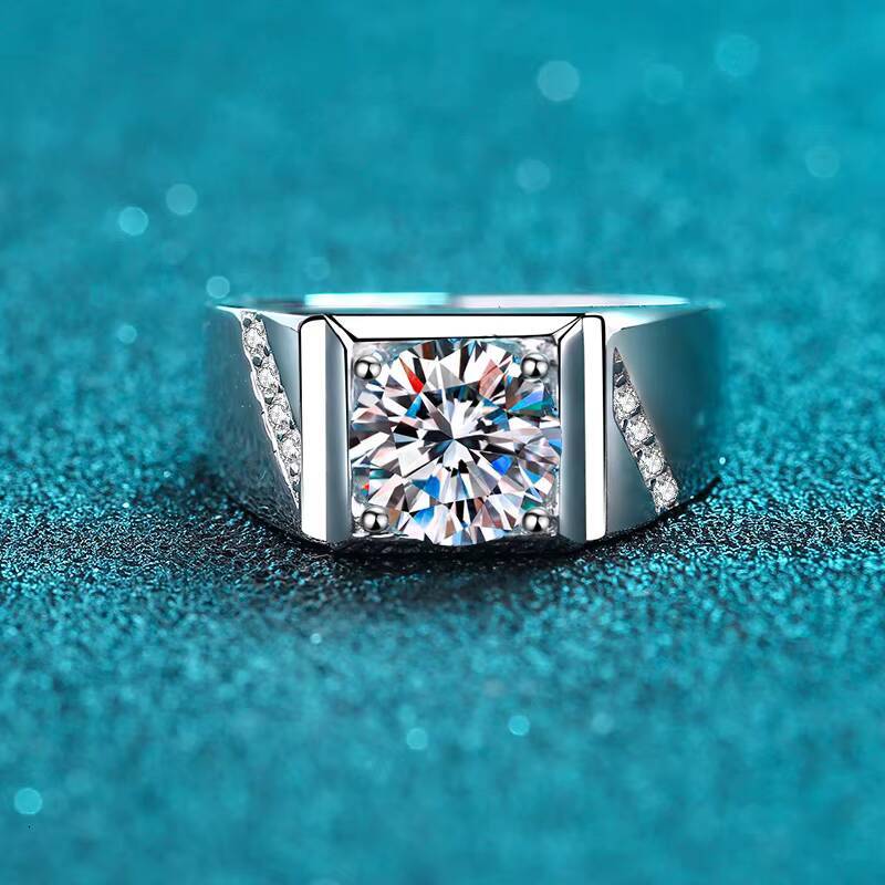 Fine Rhodium Plated Jewelry 925 Sterling Silver Wedding Ring 2CT Round Cut VVS Moissanite Engagement Ring for Men
