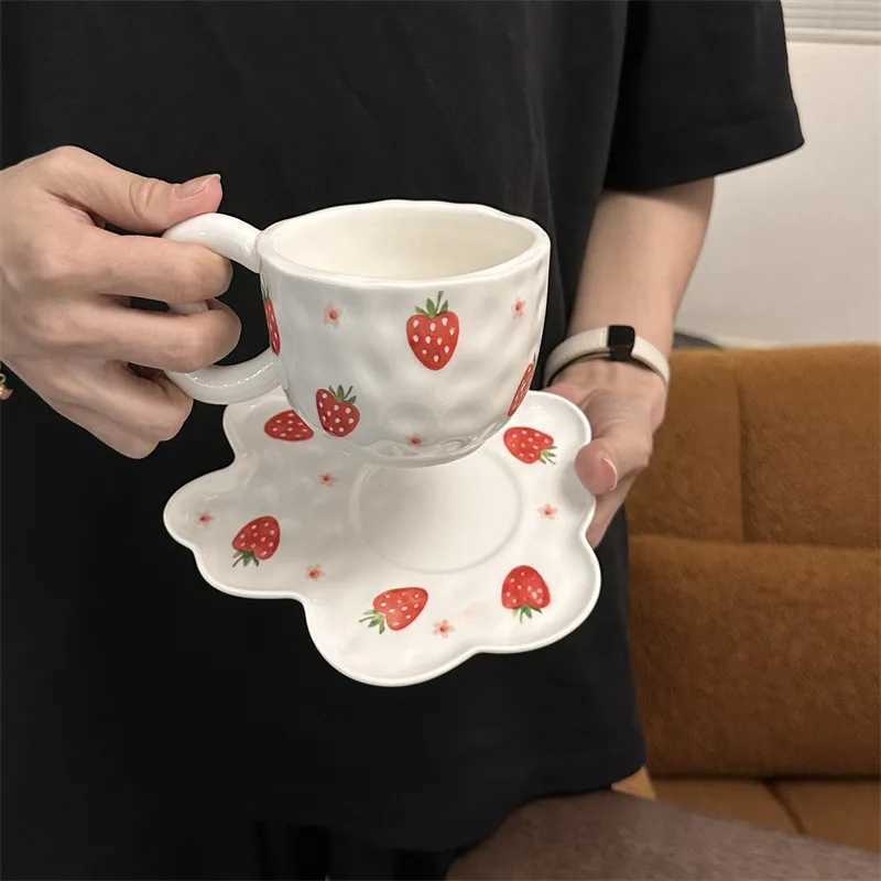 Hand drawn handmade ceramic cups and plates underglaze color irregular coffee cups H260323