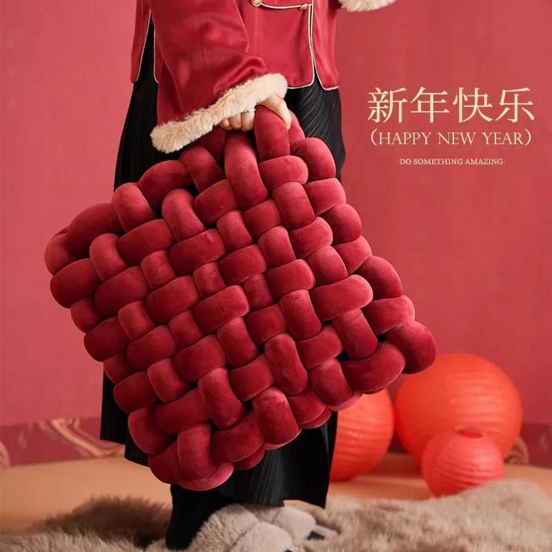 Knot Plush Cushion Nordic Aesthetic Decorative Throw Pillow Office Sleeping Floor Windowsill Back Cushion Decor New Year Gift H260323