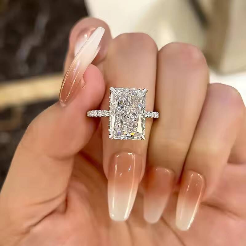 MaiYi Radiant Cut Lab Grown 1-5 Ct Diamond Ring 14K/18K Gold 4 Prong Pave IGI Certified D-G Color VVS1-VS2 Diamond Rings