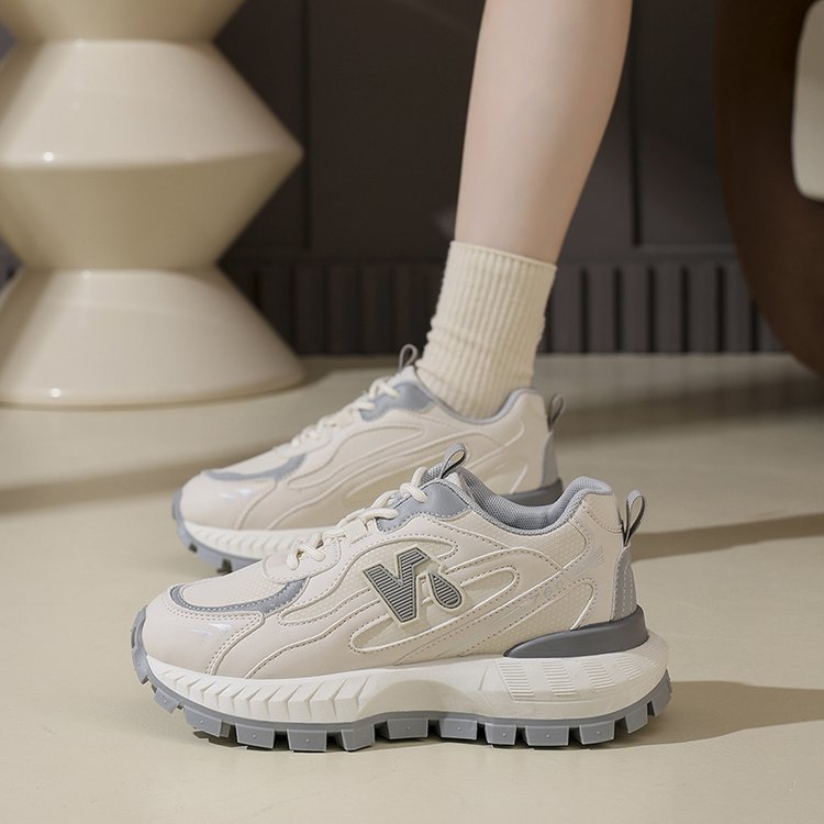 2026 Hot casual and fashionable versatile sports designer shoes anti slip breathable comfortable student running sneakers for women