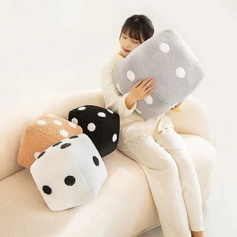 Game Dice Sitting Cushion Nordic Sofa Throw Pillow Comfortable Chair Cushion Cotton PP Stuffed Leg Pillow Living Room Decoration H260323