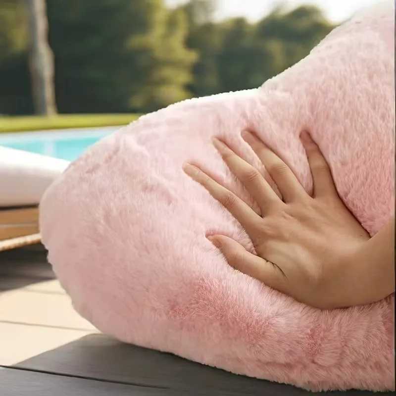 Pink Heart Pillow 30x40cm Decorative Cushion for Living Room Bedroom Sofa Chair Cozy Accent and Reading Nook Comfort H260323