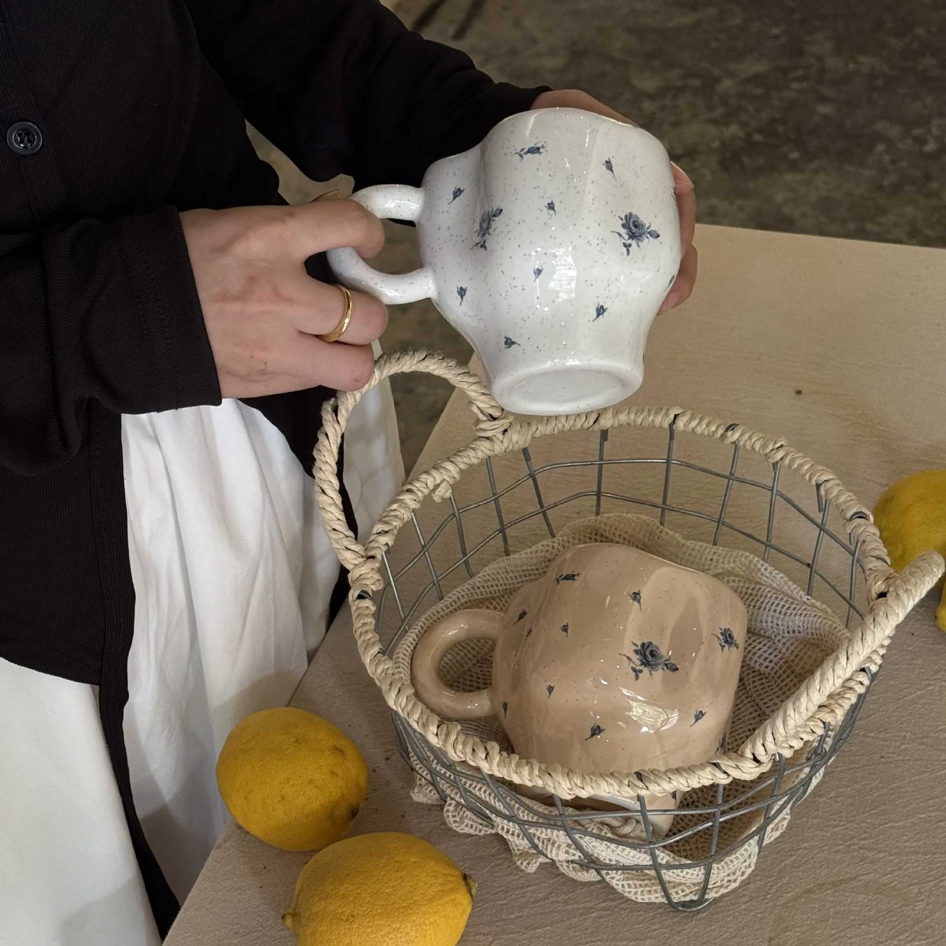 Original handmade blue rose cup ceramic high-value mug H260323