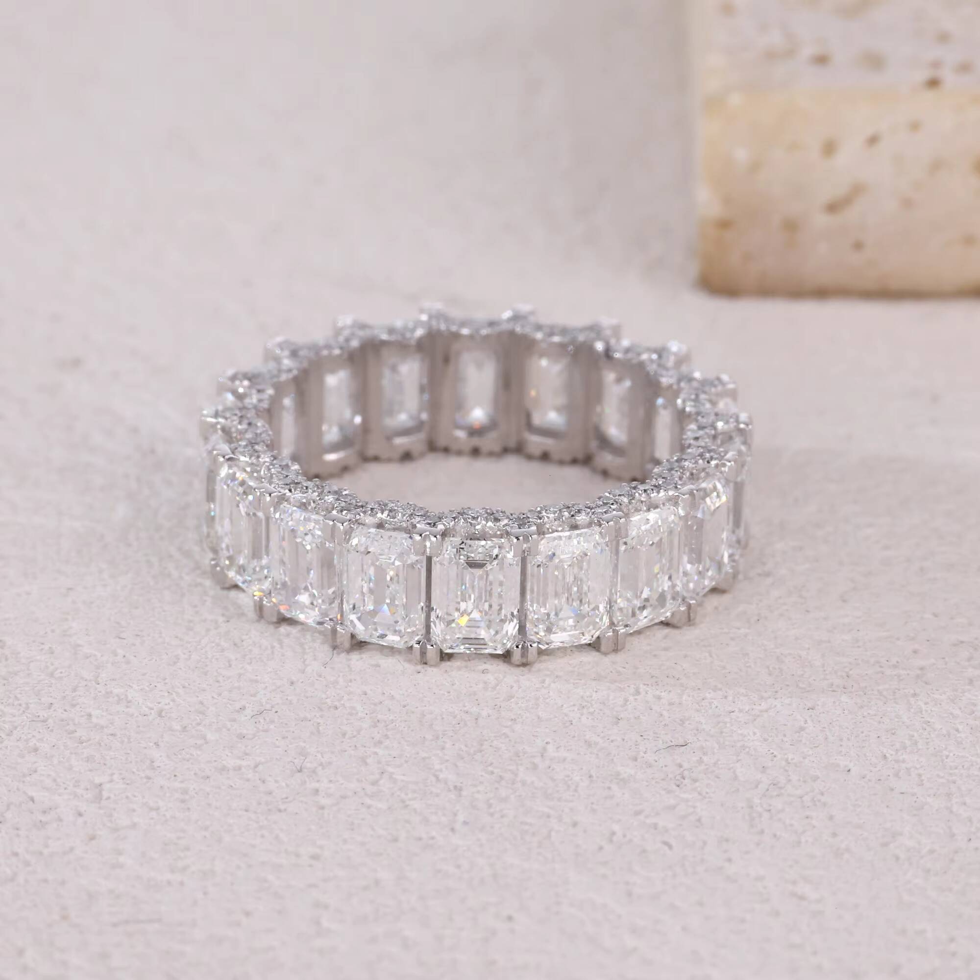 Custom Artic Jewellery Platinum Engagement Rings RD2728 IGI-Certified Lab Grown Emerald Cut Diamonds Christian Classic Fast