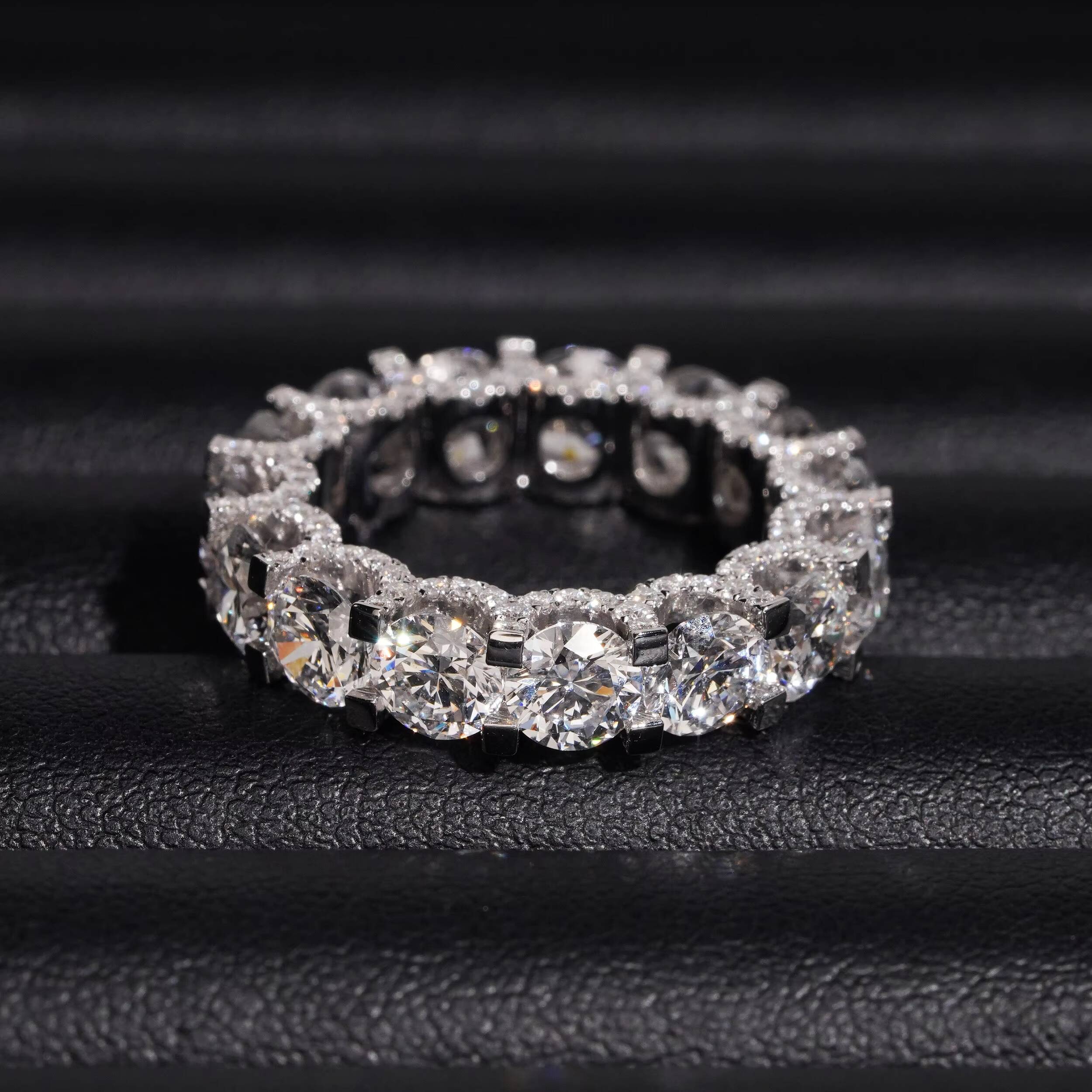10K White Gold VVS D Color IGI Certificated 50 PoINTER RoundCut Diamond CVD Lab Diamond Ring Band
