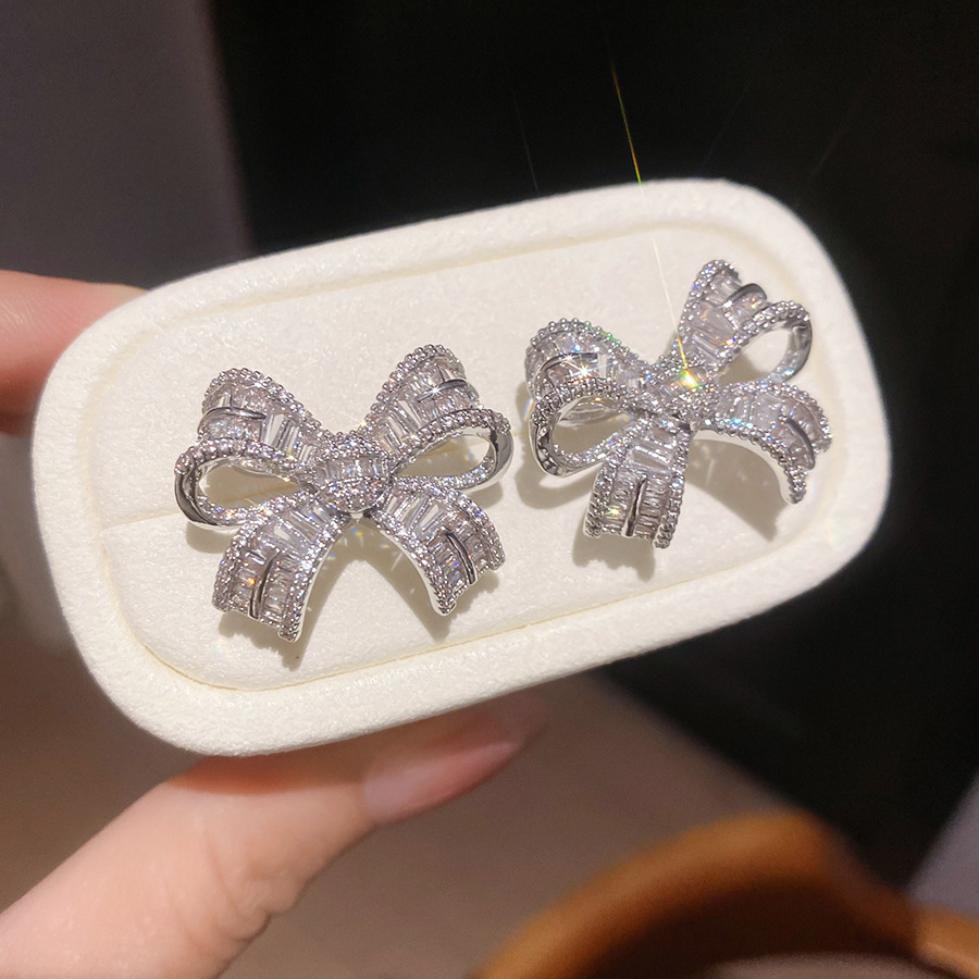 Falling Butterfly Silver Needle Zircon Bow Niche High-End Earrings, Exquisite Daily Commuting Ear Accessories for Women - view 7