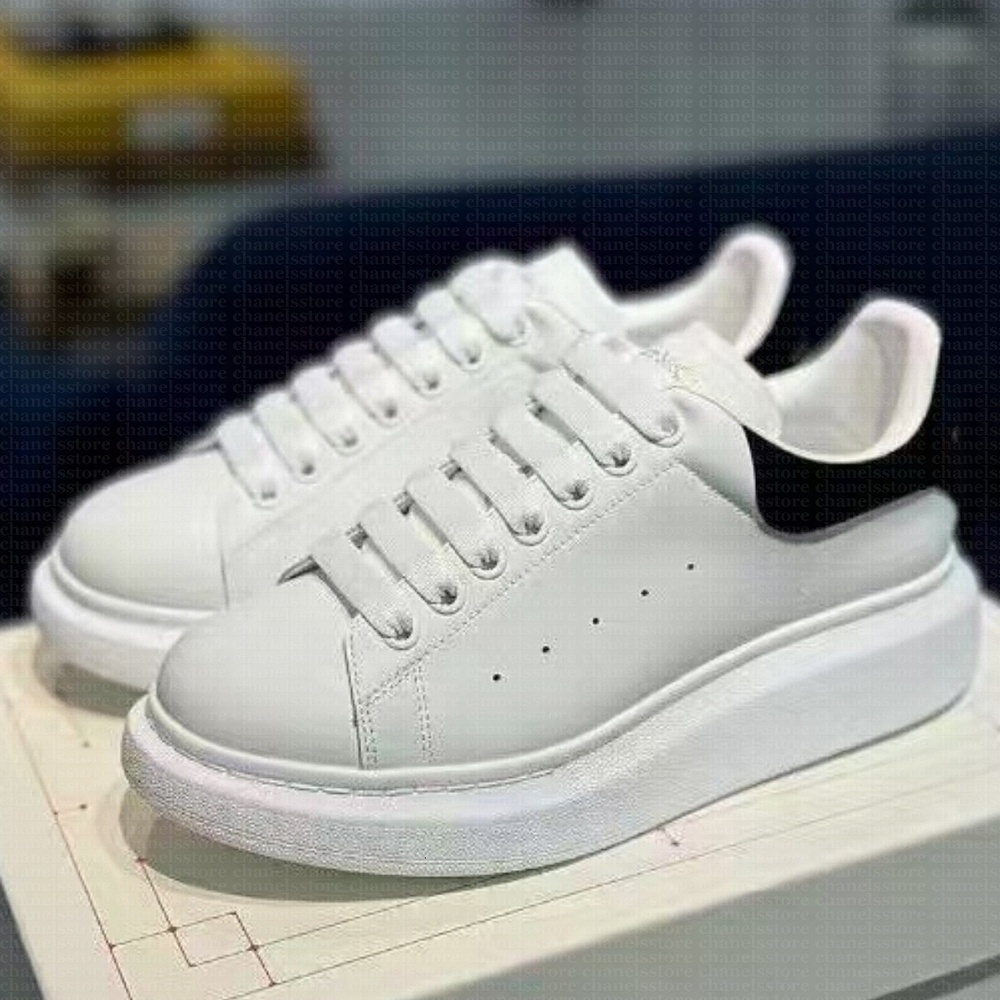 Designer shoes Alexander Thick-soled white sneakers Skateboard Shoes Thick sole Multicolored Flats white shoes