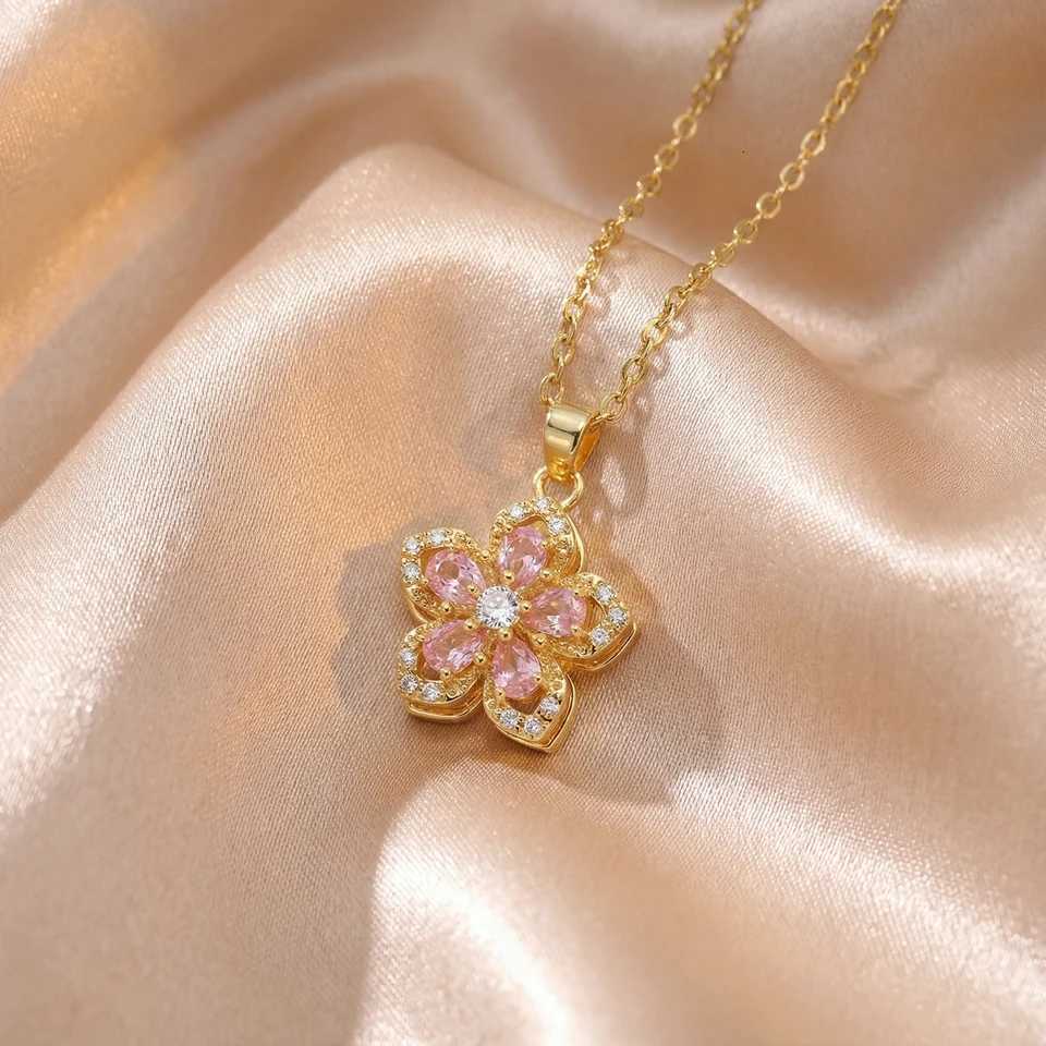 Romantic Pink Zircon Flower Necklace for Women Exquisite Gold Color Cherry Blossom Pendant Chain Wedding Valentine Jewelry Gift H260324 - view 6