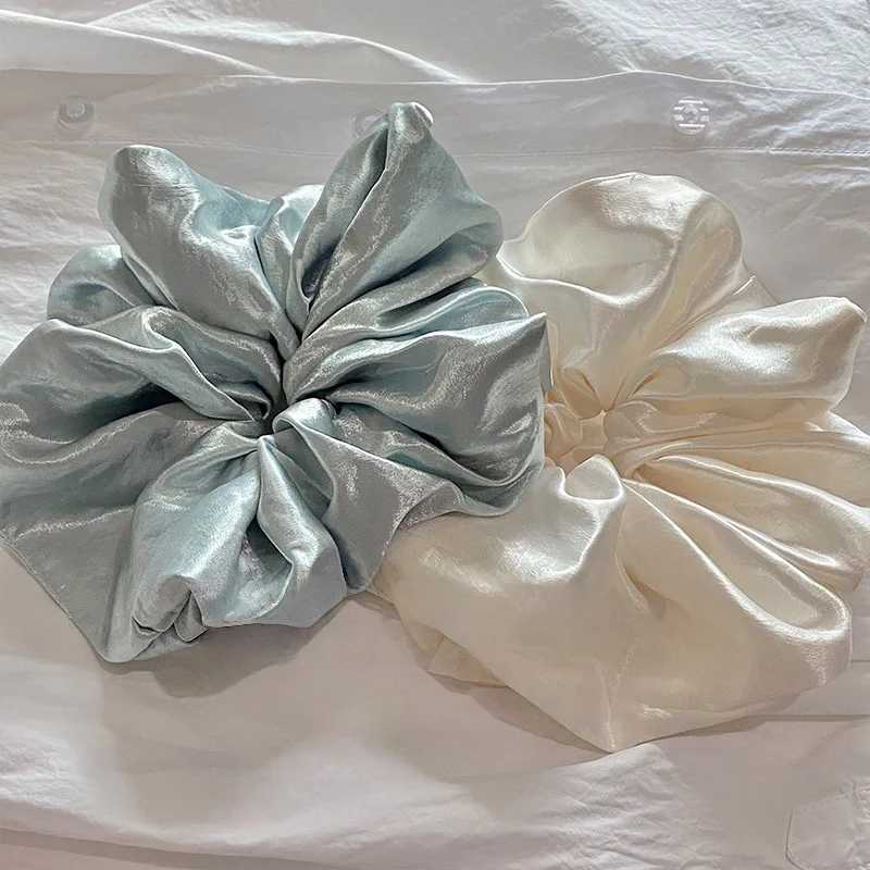 1PC High-Shine Pearlescent White Large Satin Scrunchie - Stylish Premium Minimalist Ponytail Hair Tie H260324