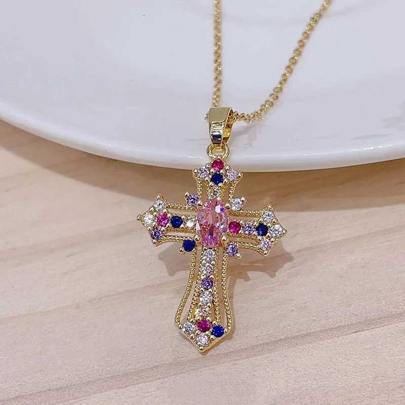 Men Women Hip Hop Zircon Cross Shiny Pendant Stainless Steel Necklace Charm Bling Exquisite Necklaces Jewelry Fashion Gifts H260324 - view 4