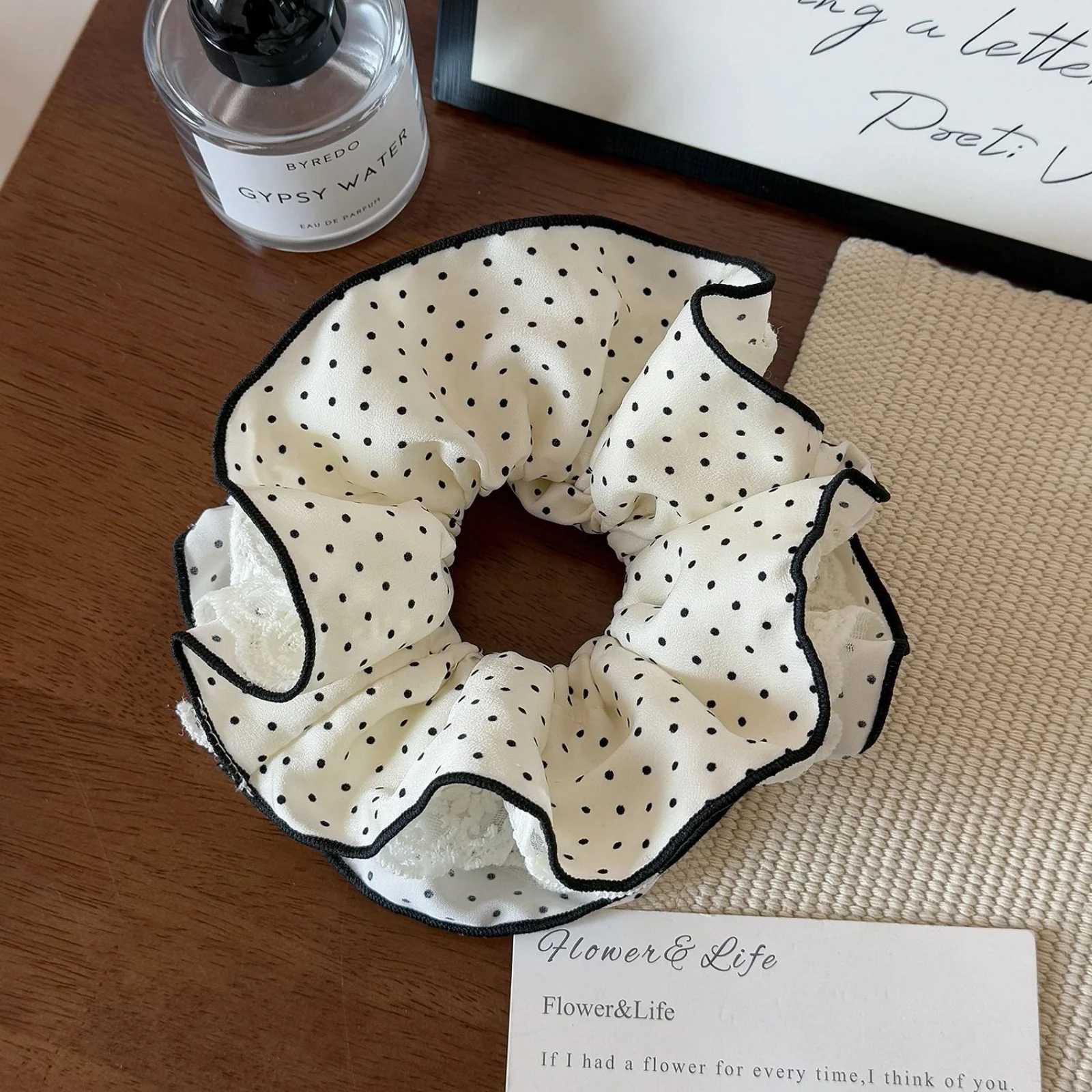 1pc Minimalist Versatile Lace Ruffled Large Scrunchie Hair Accessory with High-End Feel 2025 New Style H260324