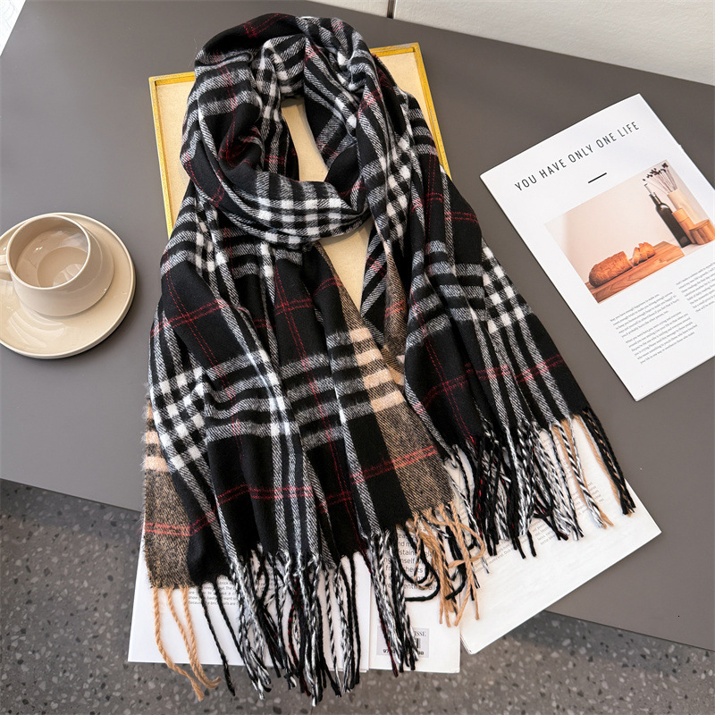 Classic Wool-like Checkered Warm Shawl Scarf Designer Scarf Outdoor Sports Warm Shawl Fashionable And Elegant Combination