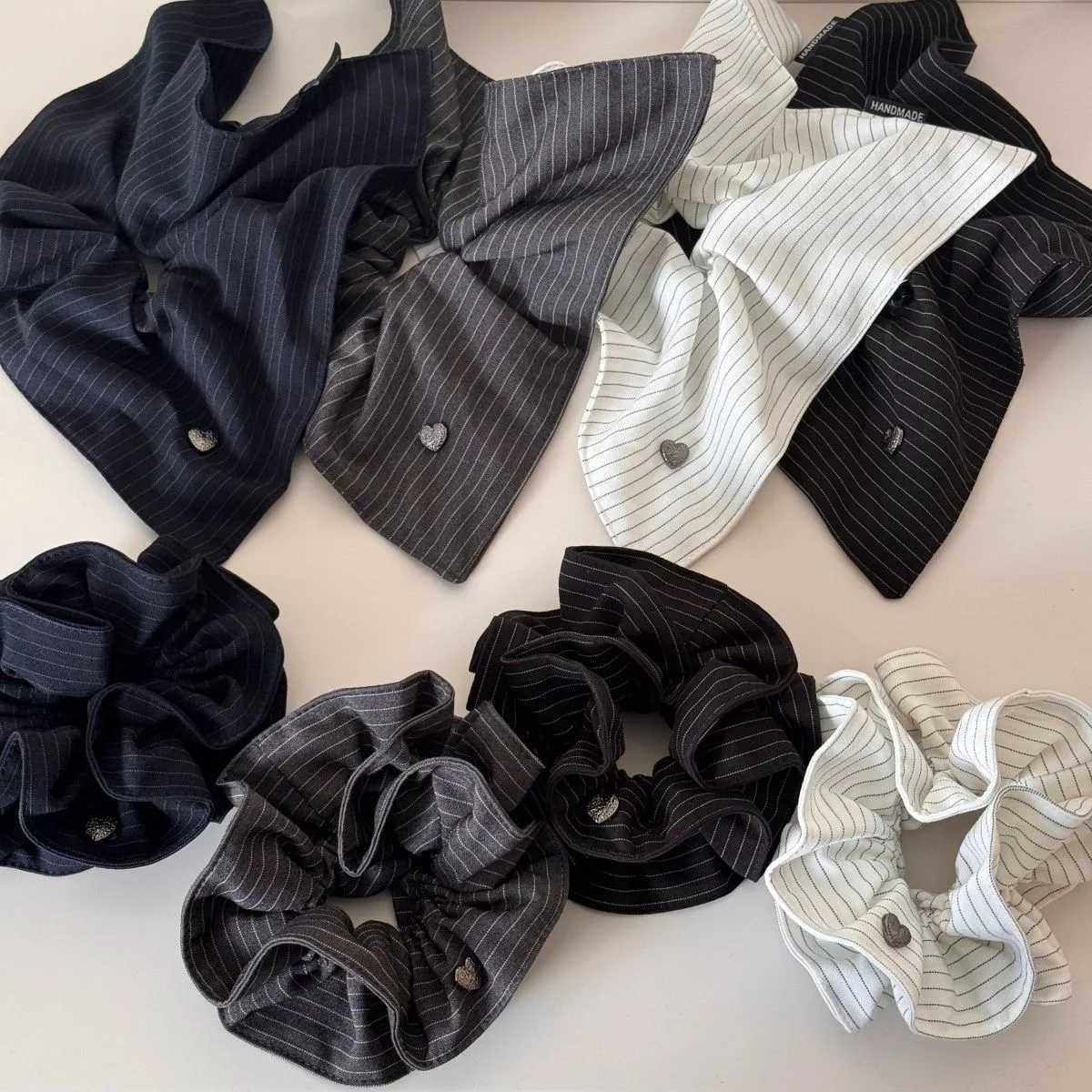 1pc Korean-style striped dotted metal heart hair tie elegant womens high-end square scarf hair band large hair tie H260324