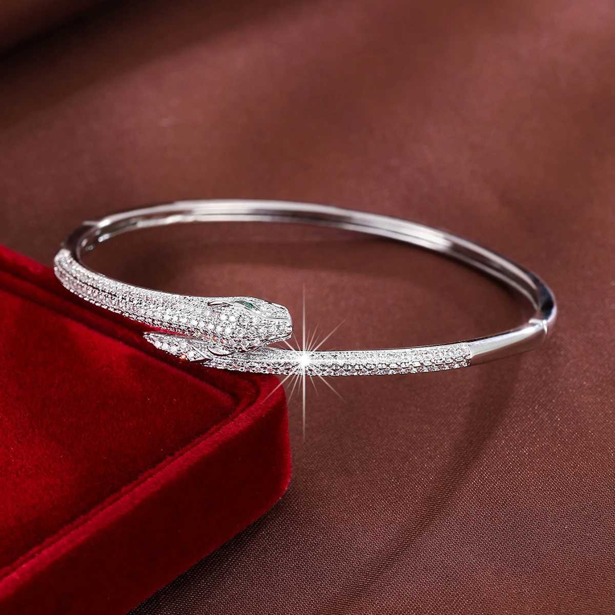Personalized Snake-Shaped Synthetic Zirconia Womens For Banquet Gifts As A Jewelry Accessory H260323 - view 5