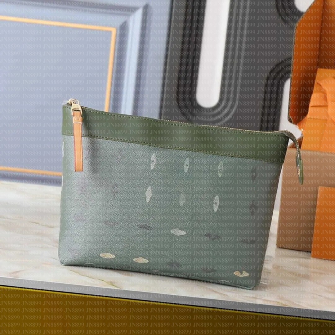 Luxury Designer Bag Zipper Clutch Bag Pochette Cosmetic Bag Designer Purse Women Men Handbags Storage Bag Vanity Bag Fashion Makeup Bag Toiletry Bag Wallet