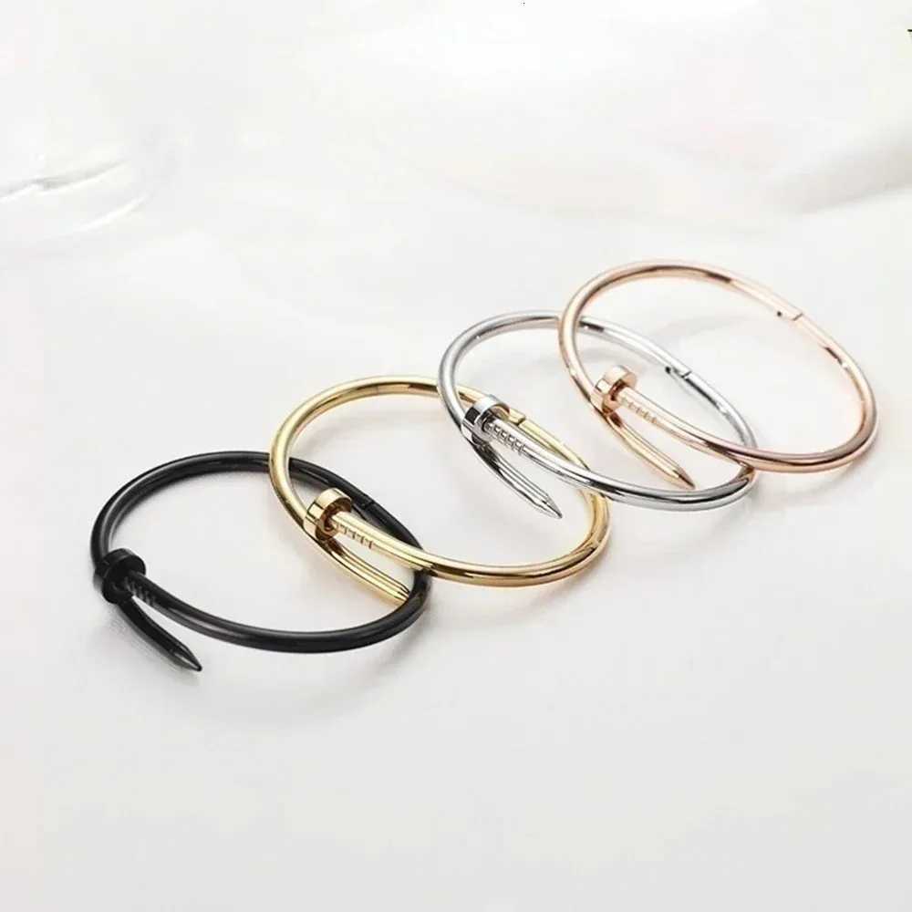 Stainless Streel Gold Silver Solid Metalic Bangle Cuff New Design Fashion Women Teenager Girls Jewelry Wristband H260323 - view 3