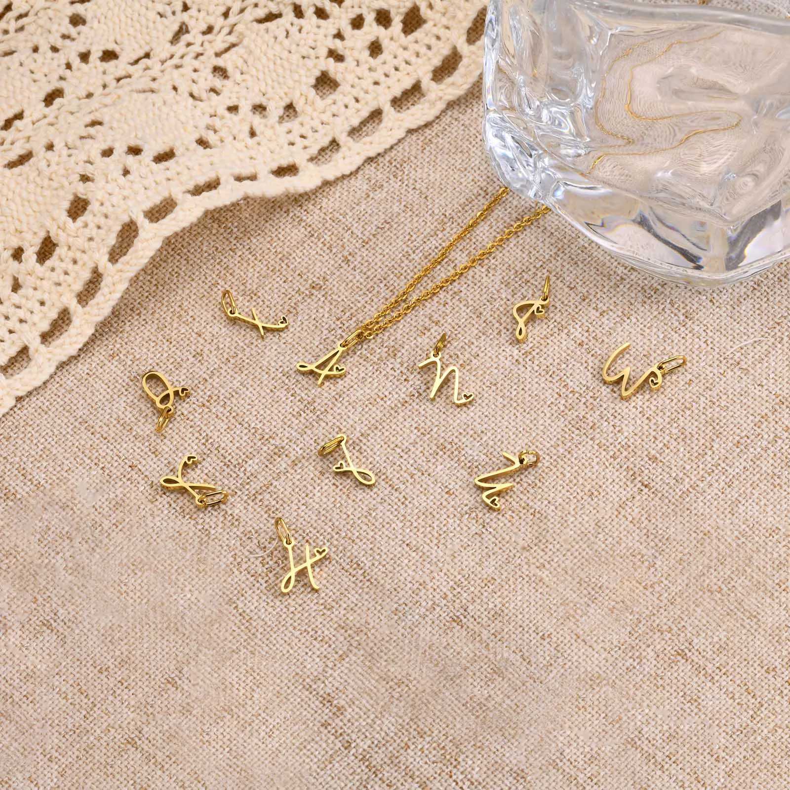 Charms Heart Initial Necklaces for WomenGold Plated Letter Pendant Necklace 26 Capital A-Z Stainless Steel Jewelry 16-24 H260324 - view 3