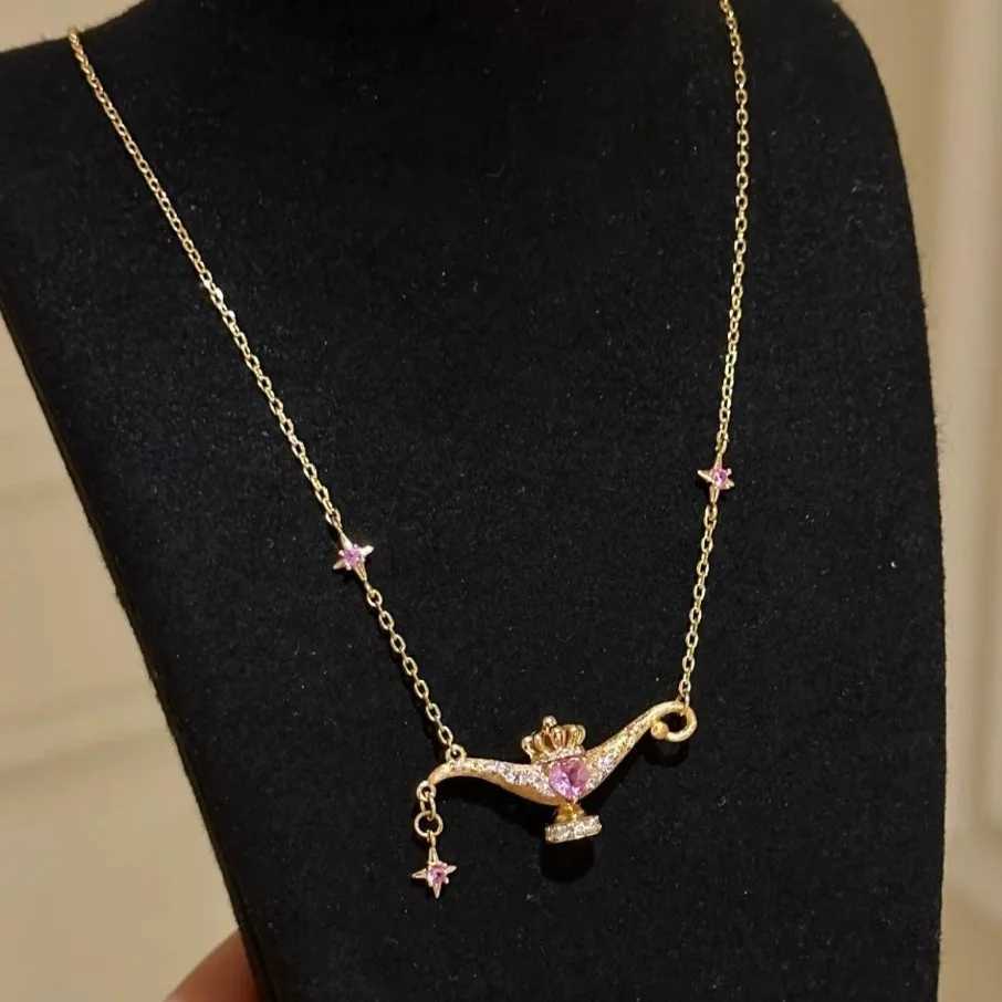 Foydjew Retro Exquisite Jewelry Aladdin Lamp Design Gold Color Pendant Necklaces with Pink Zircon Clavicle Chain For Women H260324 - view 4