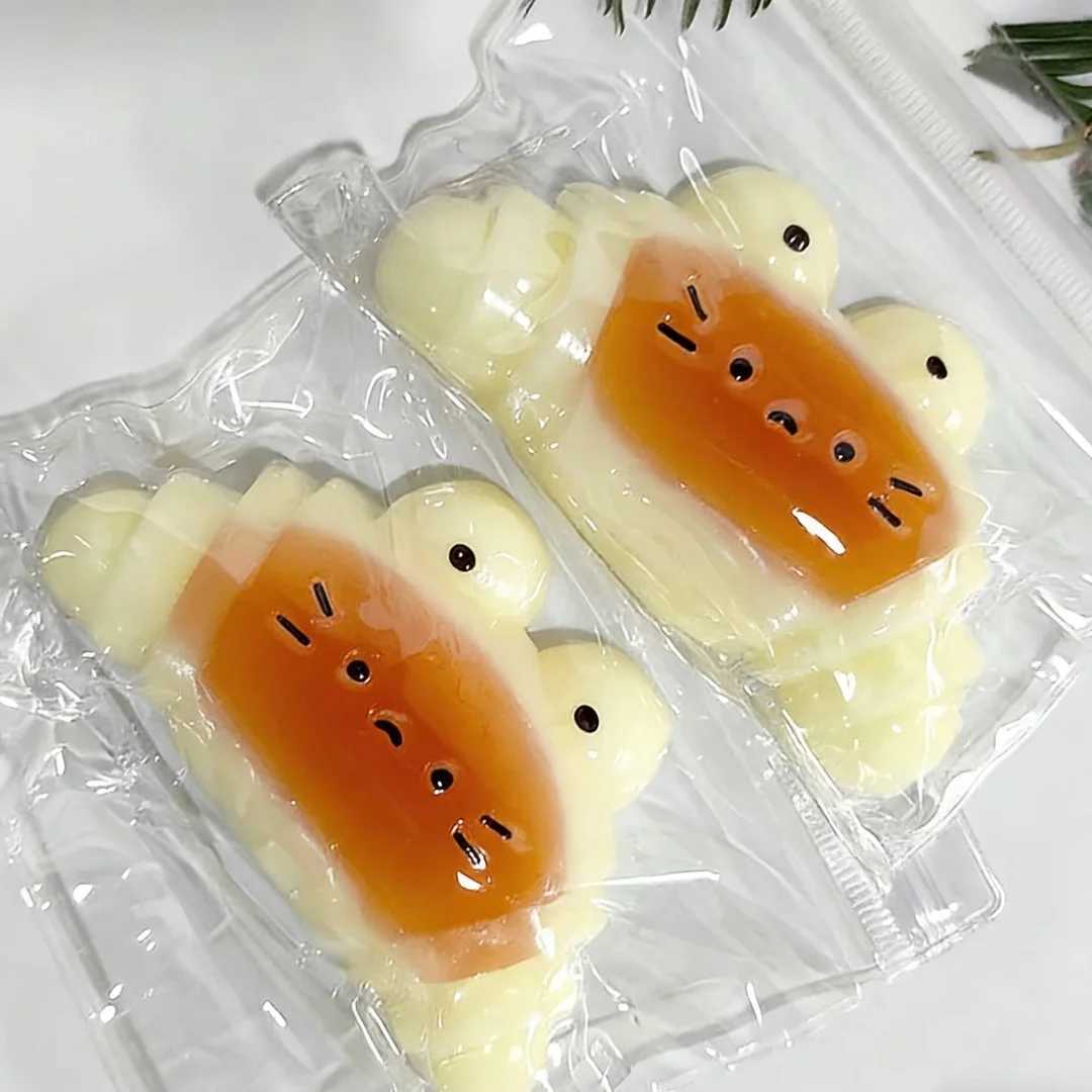 Cute Croissant Squishy Toy Food Grade Silicone Stress Relief Sensory Fidget Toy for Adults Kids Decompression Toy H260324