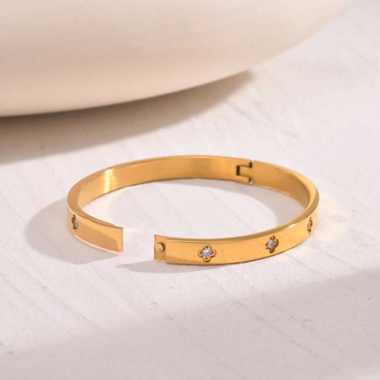 Stainless Steel Bangle 18K Gold Plated Friendship Cubic Zirconia Inlay Layered Jewelry H260323 - view 6