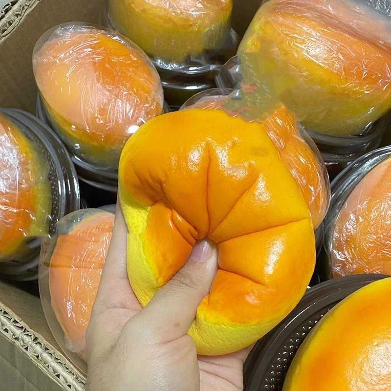 Cheese Cake Squishy Toy Slow Rising Long Cheese Bread Slow Rebound Squeeze Toy Stress Release Hand Relax Squishy Decompression H260324