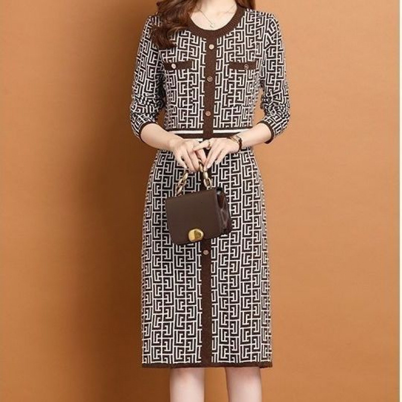 Luxury Brand Designer Clothes Dropshipping 2025 Spring New Fashion Long Sleeve Round Neck Knit Dress For Women, Elegant And Sophisticated Mid-Length D