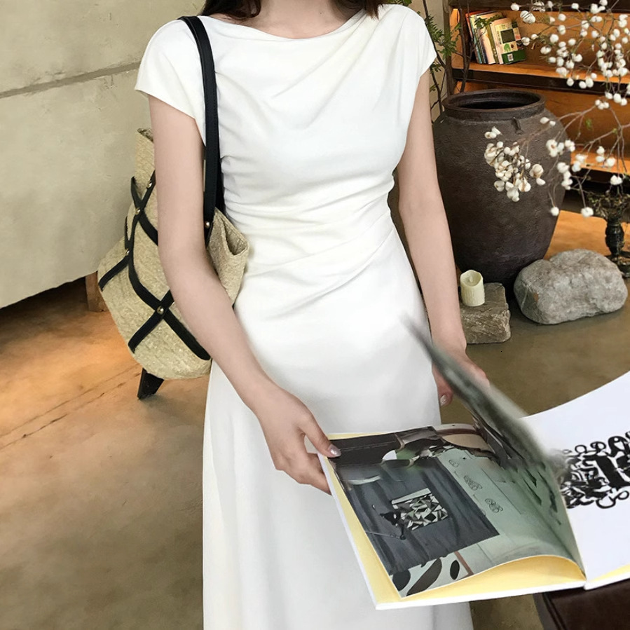 Elegant Artistic Temperament Intellectual Design Designer Dress Sense Niche Simple Short Sleeve Dress For Women Summer Long And Short Skirts