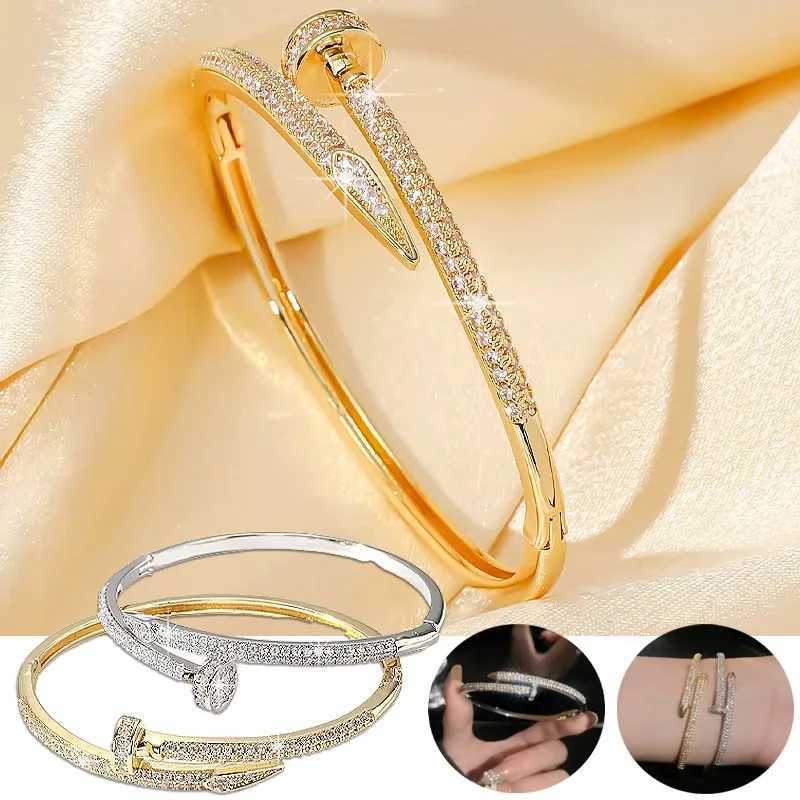 Female Jewelry Trendy Zircon Screw For Women Everyday Party Festive Jewelry And Rings As Gifts H260323 - view 4