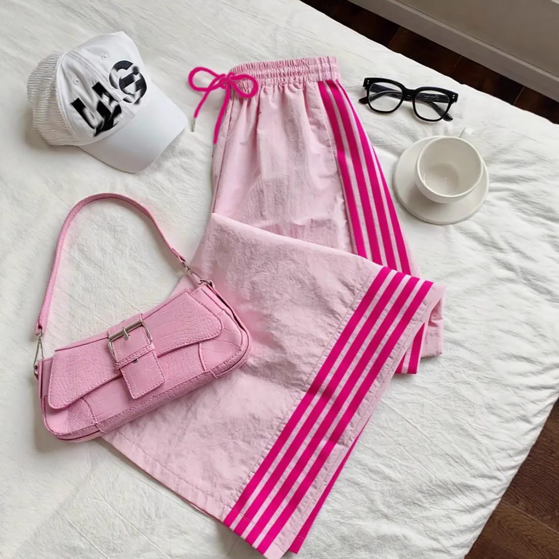 2025 American casual summer new vintage four-stripe sports with high waist and drawstring design, slimming wide-leg pants