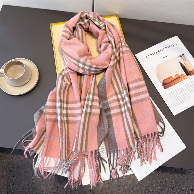Classic Wool-like Checkered Warm Shawl Scarf Designer Scarf Outdoor Sports Warm Shawl Fashionable And Elegant Combination