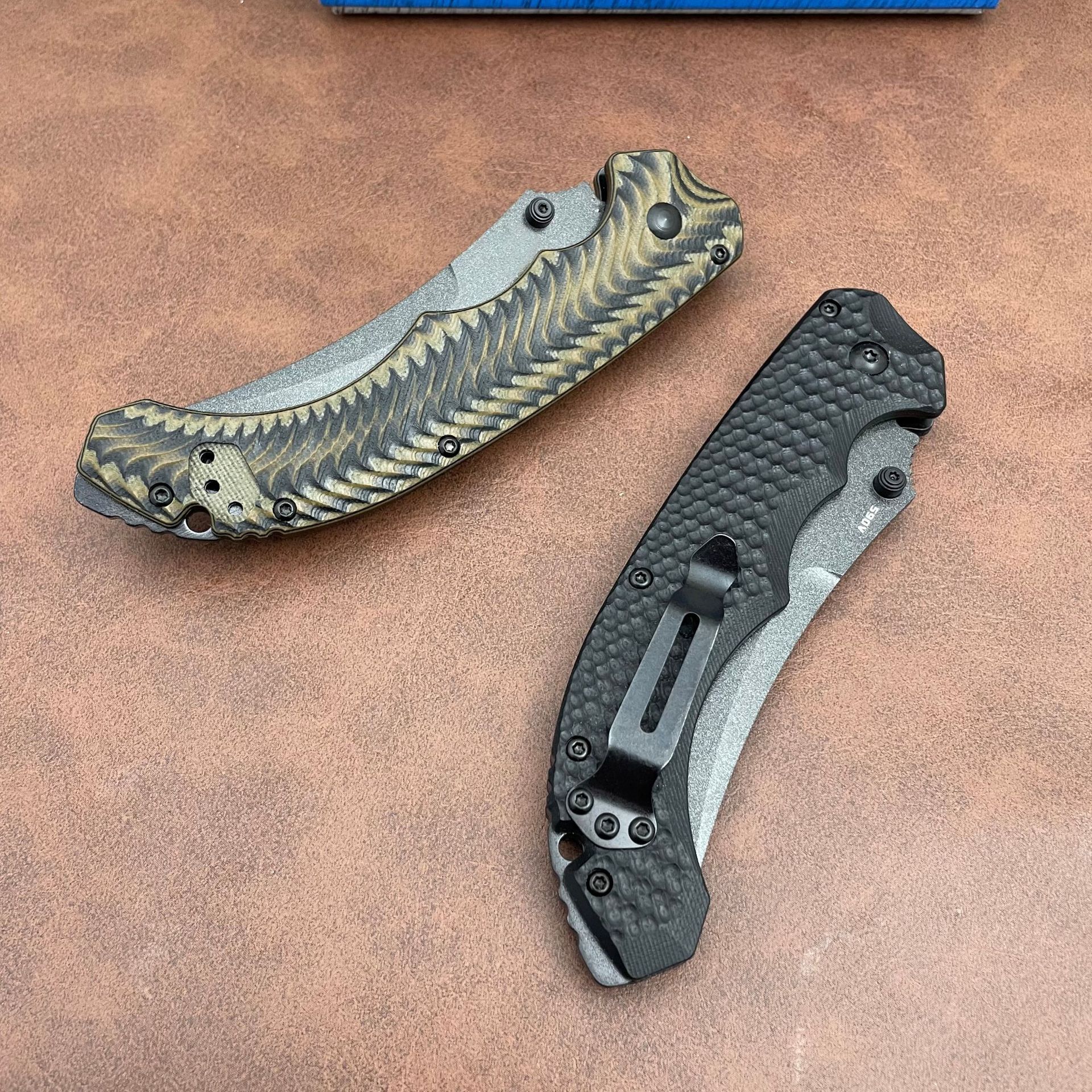 2Models 865/865BK-01 Bedlam AXIS Folding Knife 3.54 S90V Blade, G10 Handles