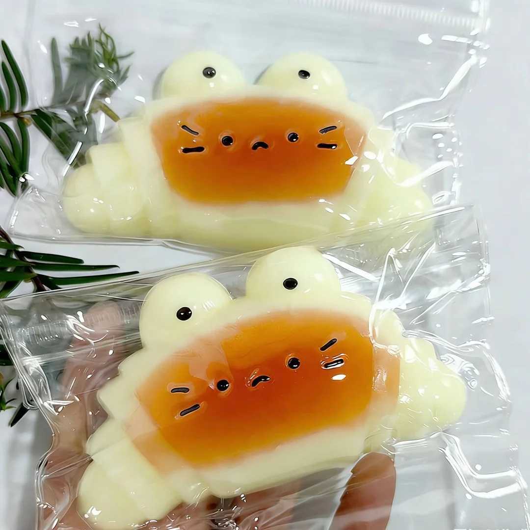 Cute Croissant Squishy Toy Food Grade Silicone Stress Relief Sensory Fidget Toy for Adults Kids Decompression Toy H260324