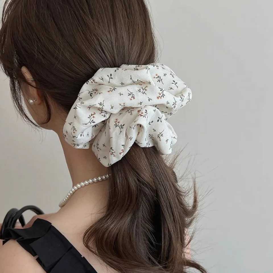 Brown Floral Scrunchie Elegant Hair Accessory for Women Cute Hair Tie for Daily Wear H260324