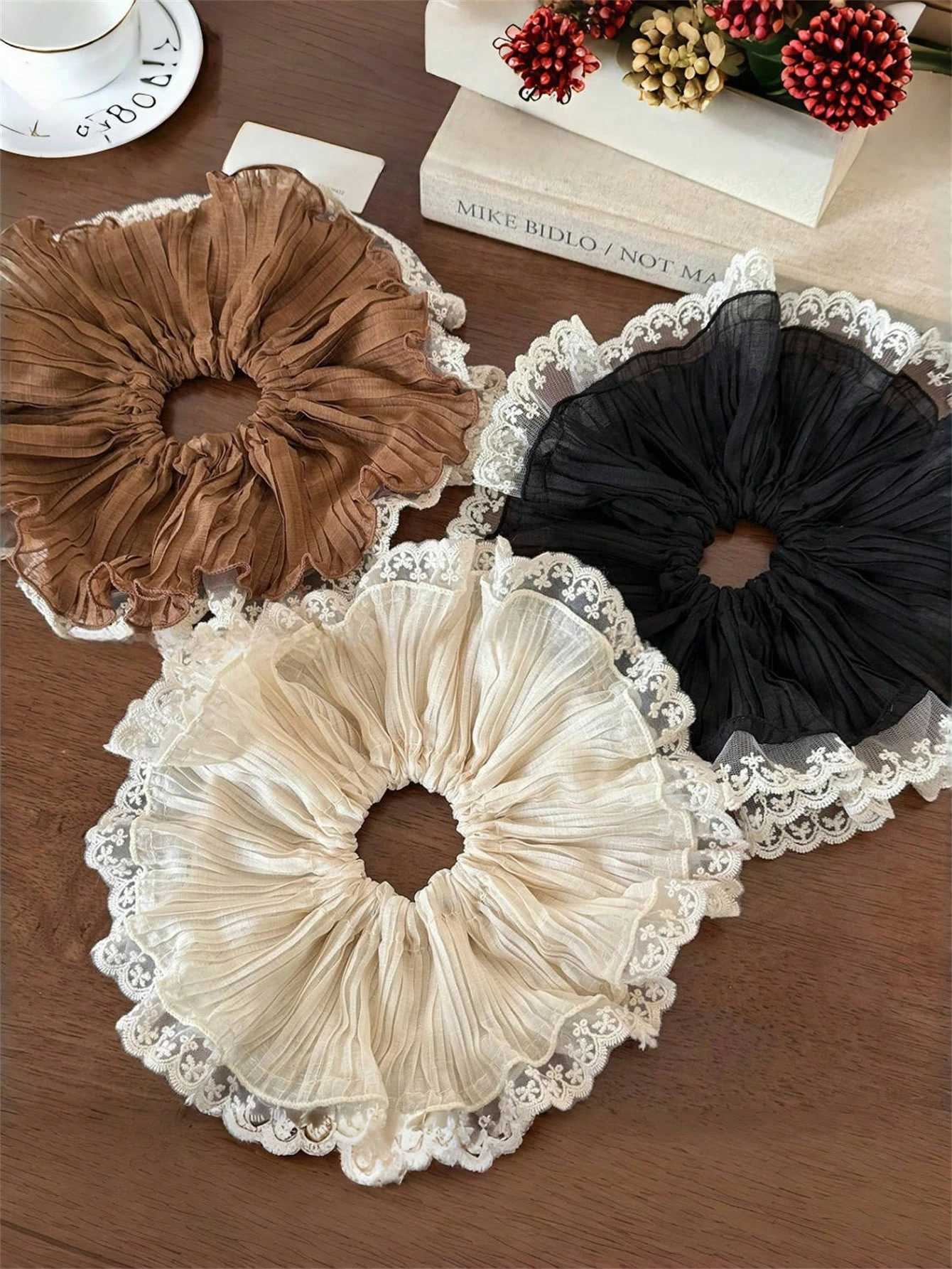 1/3Pcs Women Elegant Solid Color Pleated Double-Layer Lace Ruffle 28cm Super Large Hair Scrunchie Bohemian Style For Ponytail H260324