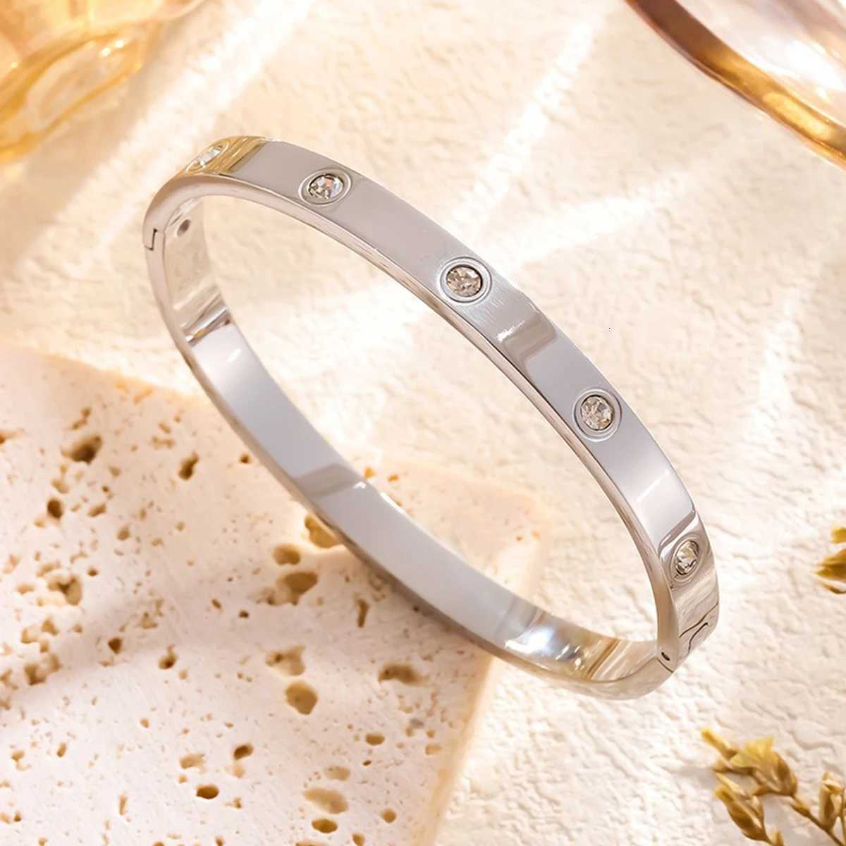 Luxury Stainless Steel Zircon for Women Gold Color Crystals Bangles Couple Jewelry Romance Wedding Gift H260323 - view 5