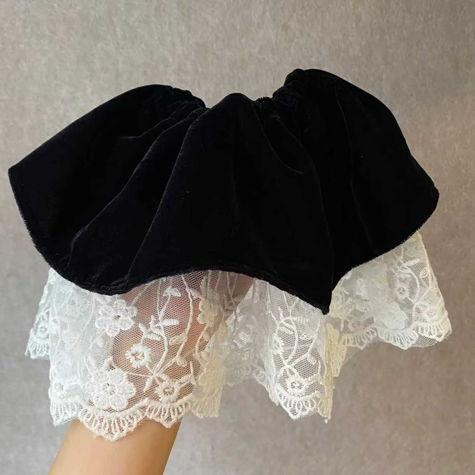 1PC Womens Autumn Winter Velvet Lace Hair Scrunchie Vintage Elegant Hair Accessory Elastic Hair Band Stylish Hair Decoration H260324