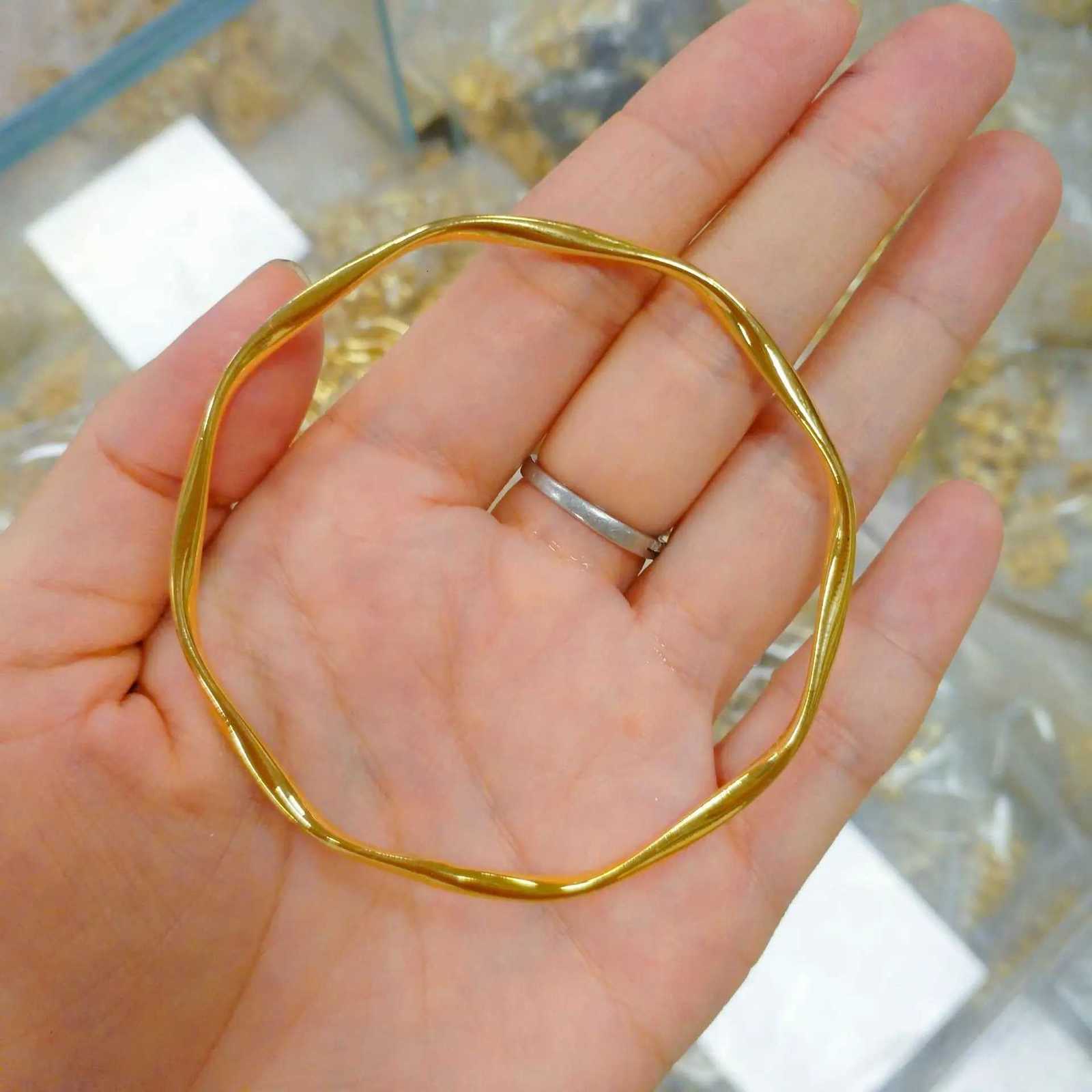 Luxury 24K 9999 Pure Gold real gold Mobius Endless Loop Womens Closed Mouth H260323 - view 3
