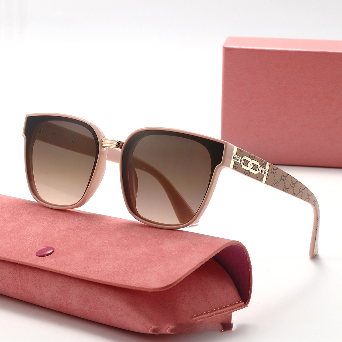 2026 summer new casual sunglasses square personalized designer trendy retro driving sunshade sunglasses for men and woman
