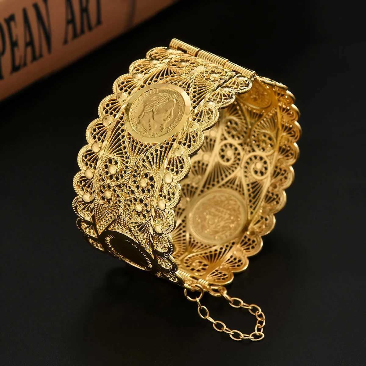 An Algerian Brides Jewelry With Napoleon Graphic Coin Design Finely Carved A Wrist Accessory For Wedding Dress H260323