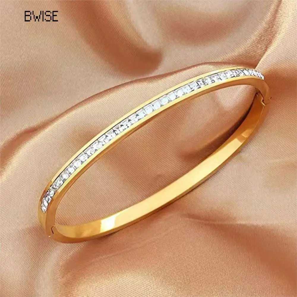 Bwise Ins Style Stainless Steel Jewelry Inlaid Cubic Zircon Bangles for Women Waterproof Trendy Christmas Gift H260323 - view 3