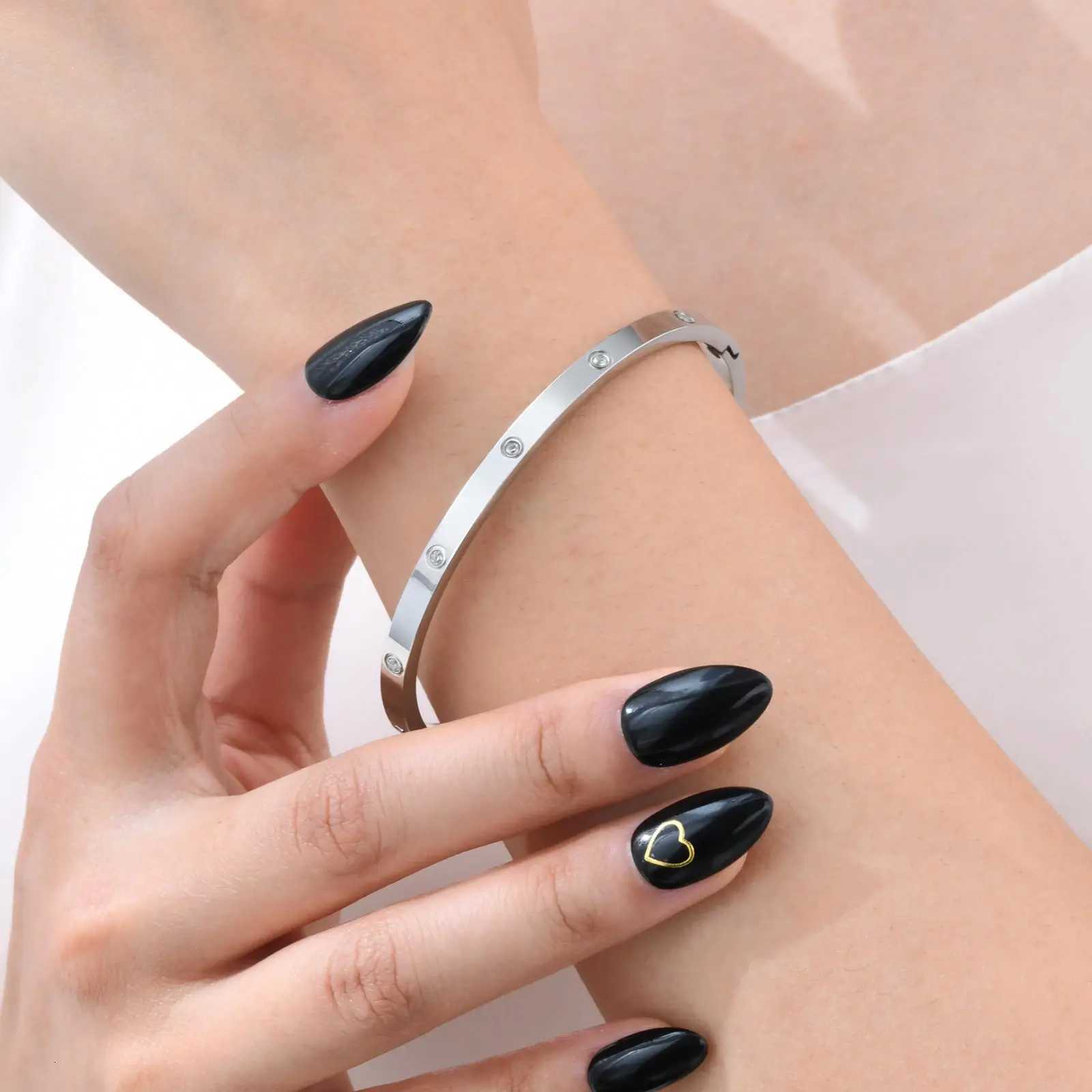 Luxury Crystal Bangles For Women Stainless Steel Stackable Waterproof Jewelry Gifts for Girlfriend Mom Wife H260323 - view 4