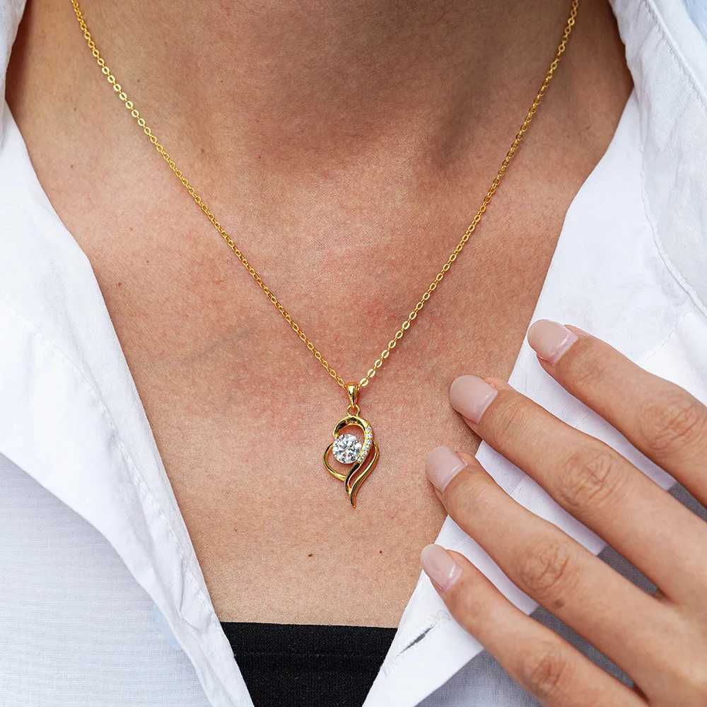 Luxury Real 18k Gold Womens Lockbone Chain Diamond Pendant Moissanite Necklace H260324 - view 6