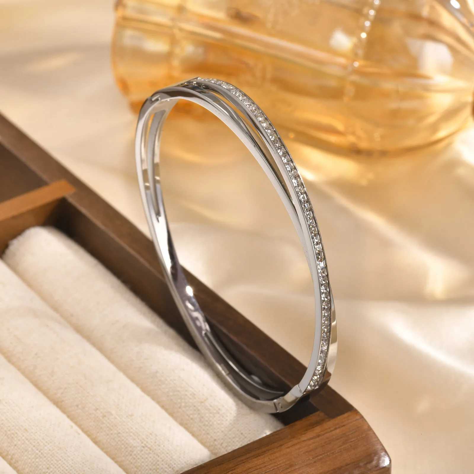 Stainless Steel Zircon Openable for Women Girls Silver Color Simple Trendy Wrist Jewelry Gifts H260323 - view 3
