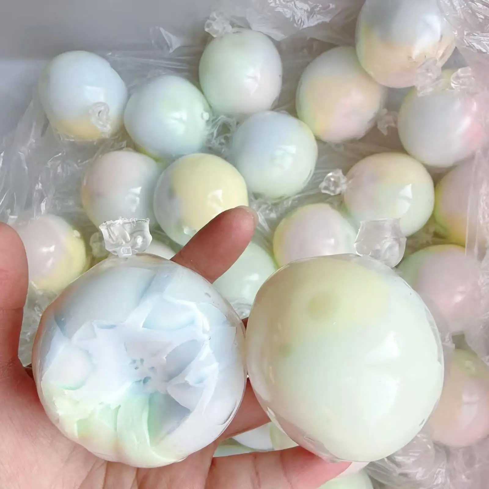 Kids Fidget Toy Stress Balls with Crisp Sound Effect Stress Relief Toy for Office Meditation Home Outdoor Relaxation School H260324