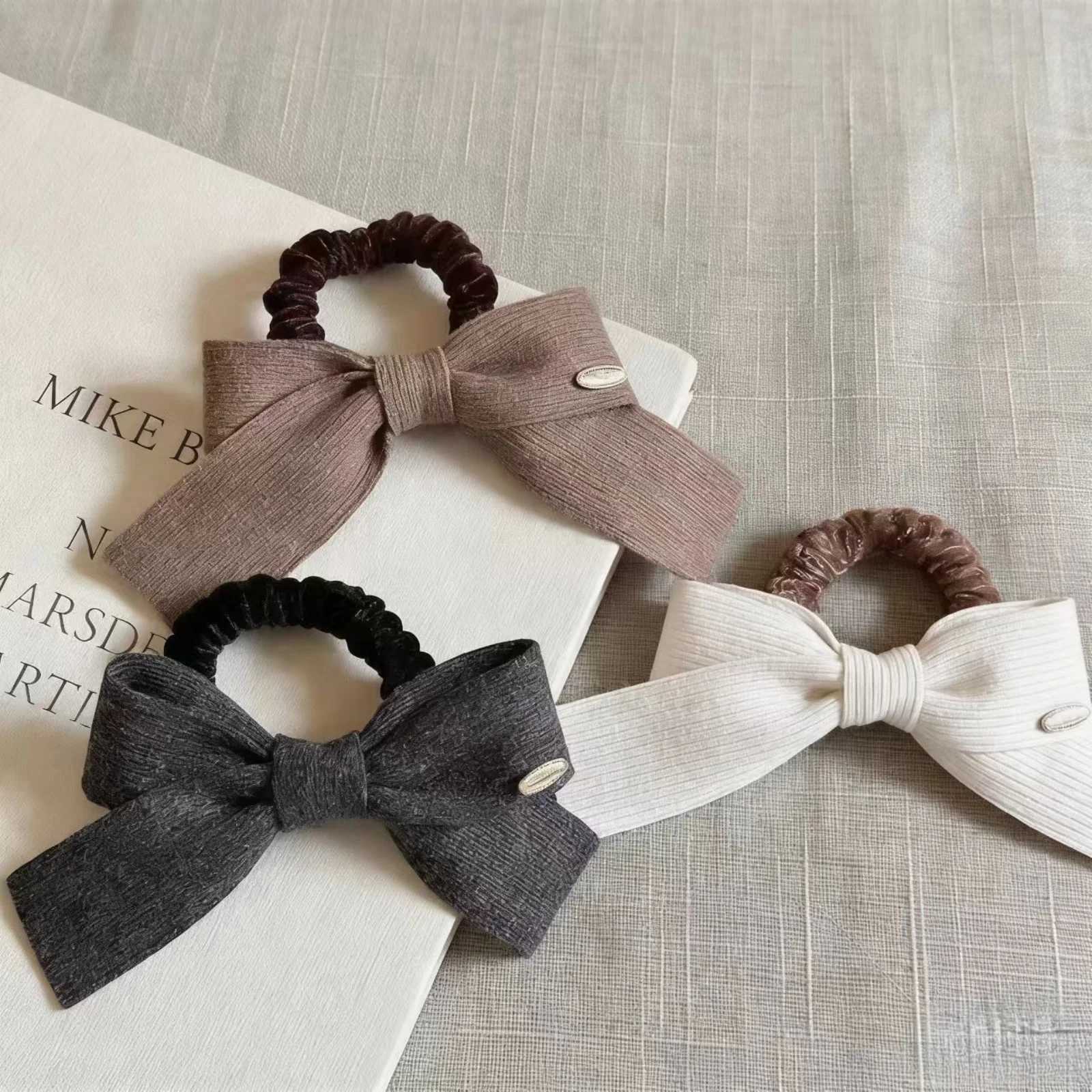 1PC Neutral Knit Bow Scrunchies BeigeBrown Gray Ribbed Hair Ties With Metal Label Minimalist Ins-Style Hair Accessories H260324